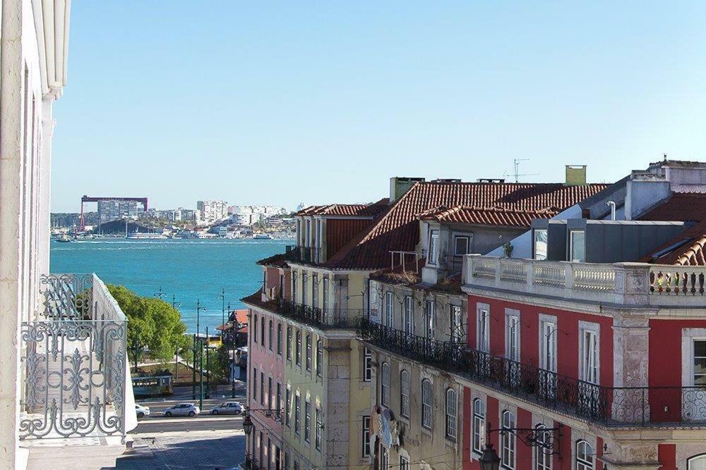 Апартаменты Luxury T.M. Flat With A View Лиссабон Экстерьер фото